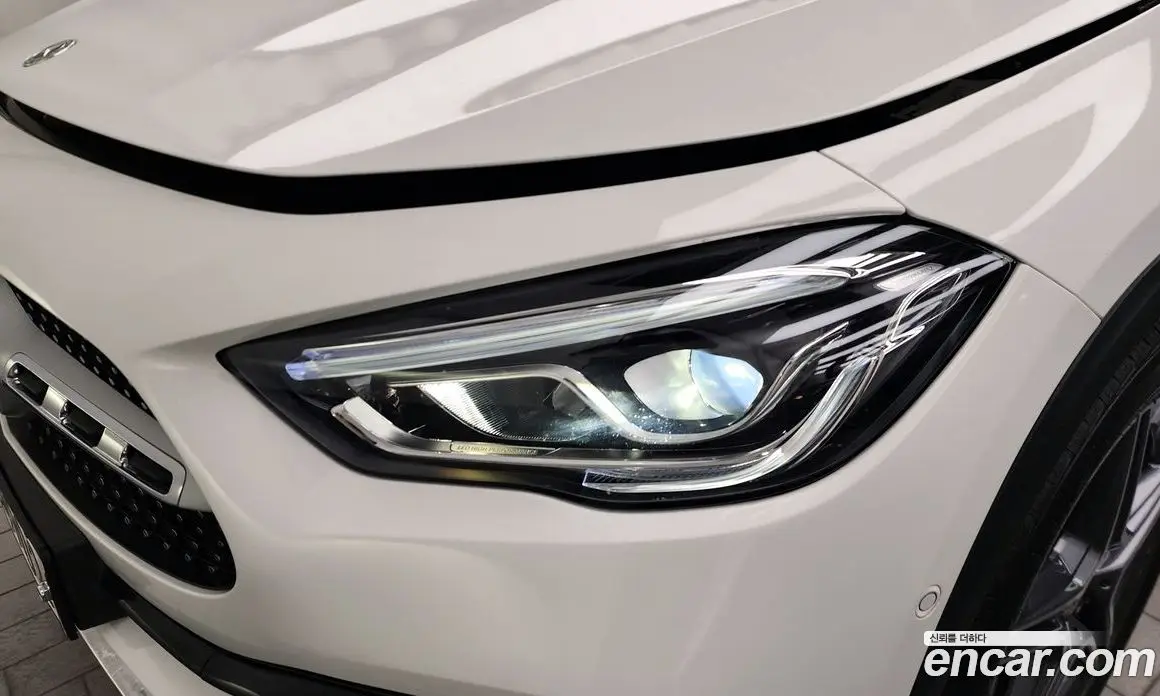 Mercedes-Benz GLA-Class 2022 2.0 автомат (гидро), фото 8