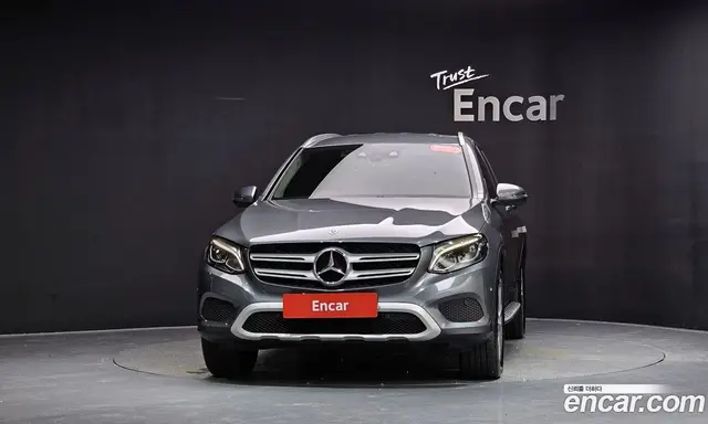 Mercedes-Benz GLC-Class 2018 2.0 автомат (гидро), миниатюра 2 Mercedes-Benz GLC-Class 2018 2.0 автомат (гидро), миниатюра 2