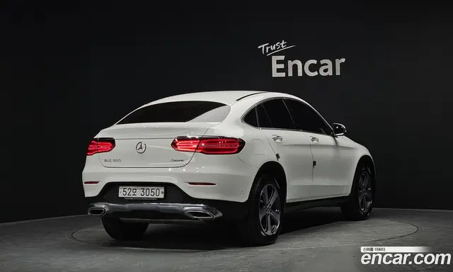 Mercedes-Benz GLC-Class 2019 2.0 автомат (гидро), миниатюра 2