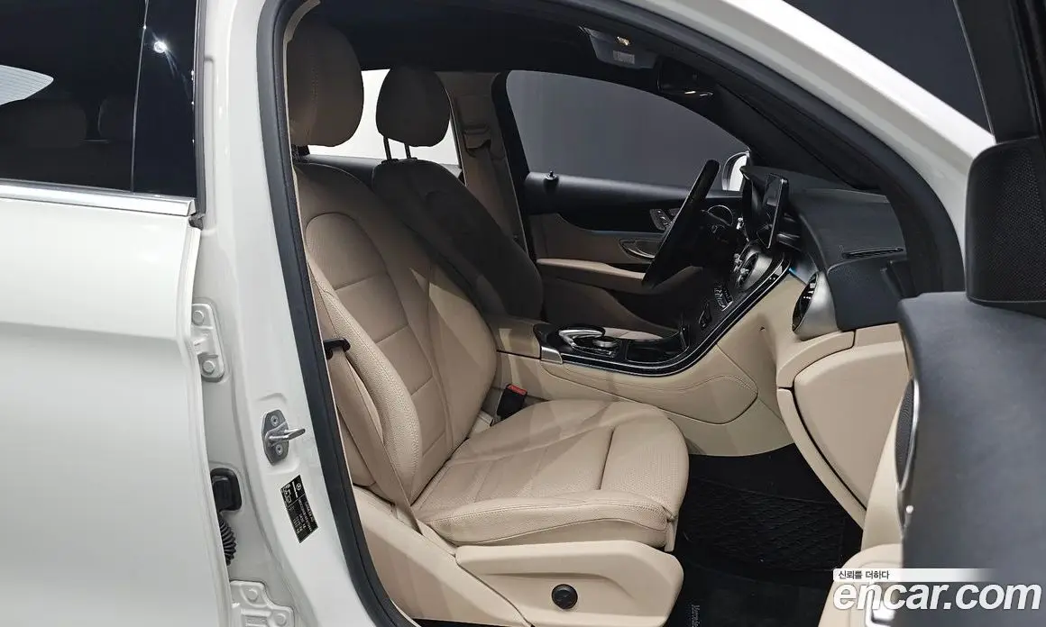 Mercedes-Benz GLC-Class 2019 2.0 автомат (гидро), фото 13