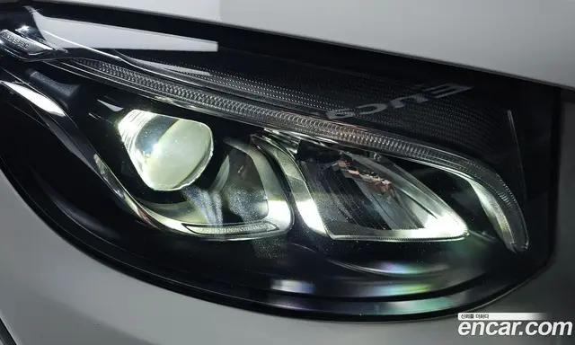 Mercedes-Benz GLC-Class 2019 2.0 автомат (гидро), миниатюра 8