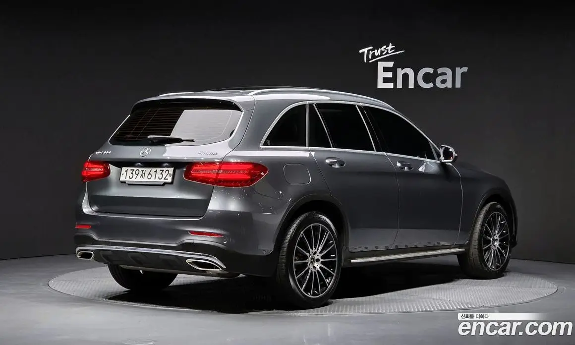 Mercedes-Benz GLC-Class 2019 2.0 автомат (гидро), фото 2 Mercedes-Benz GLC-Class 2019 2.0 автомат (гидро), фото 2