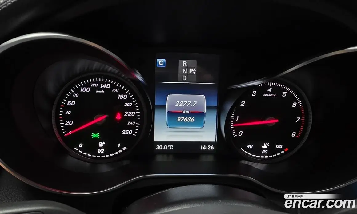 Mercedes-Benz GLC-Class 2019 2.0 автомат (гидро), фото 11 Mercedes-Benz GLC-Class 2019 2.0 автомат (гидро), фото 11