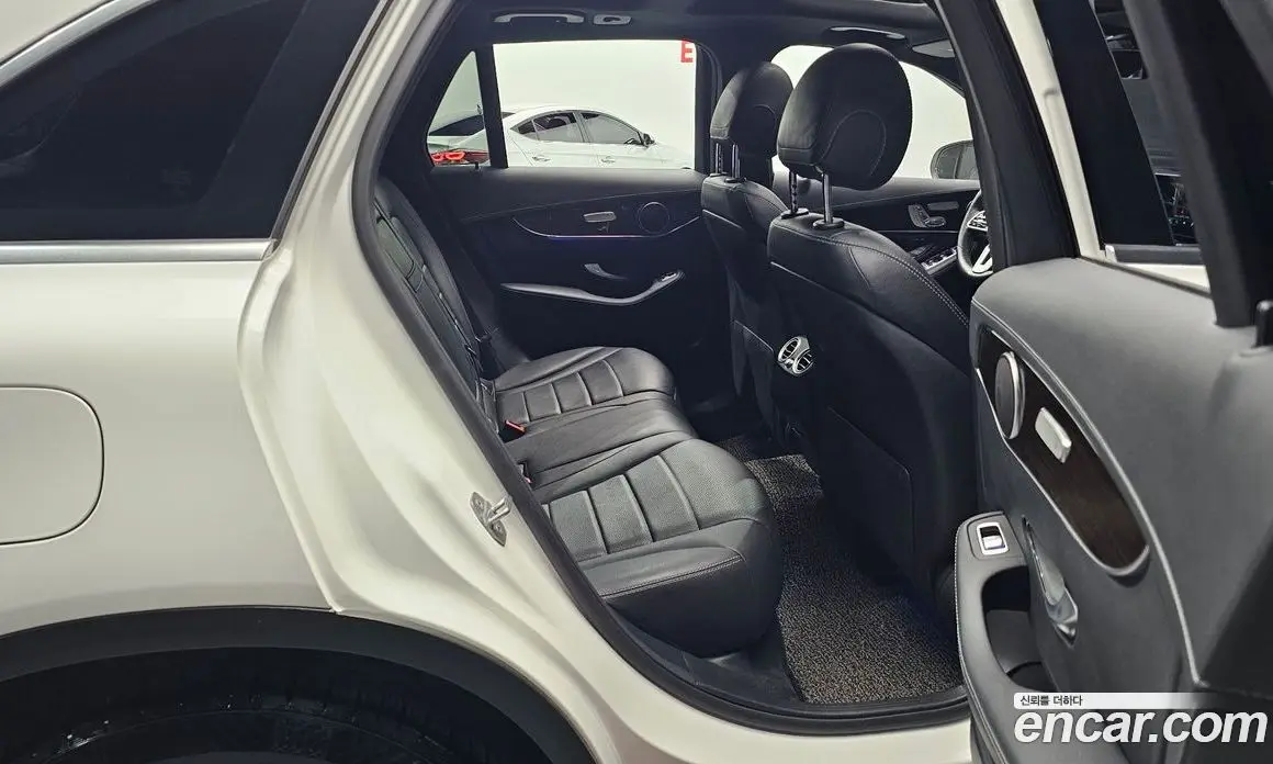 Mercedes-Benz GLC-Class 2020 2.0 автомат (гидро), фото 17 Mercedes-Benz GLC-Class 2020 2.0 автомат (гидро), фото 17
