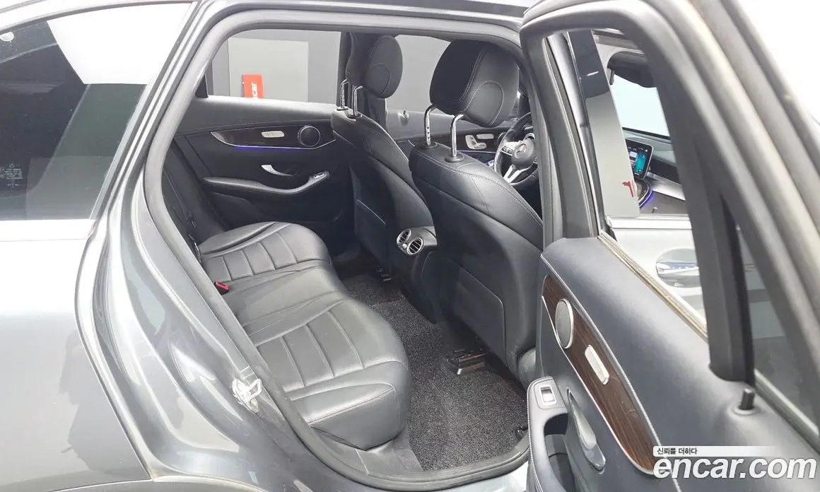 Mercedes-Benz GLC-Class 2020 2.0 автомат (гидро), фото 18 Mercedes-Benz GLC-Class 2020 2.0 автомат (гидро), фото 18