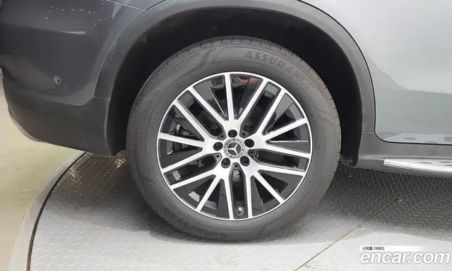 Mercedes-Benz GLC-Class 2020 2.0 автомат (гидро), миниатюра 5 Mercedes-Benz GLC-Class 2020 2.0 автомат (гидро), миниатюра 5