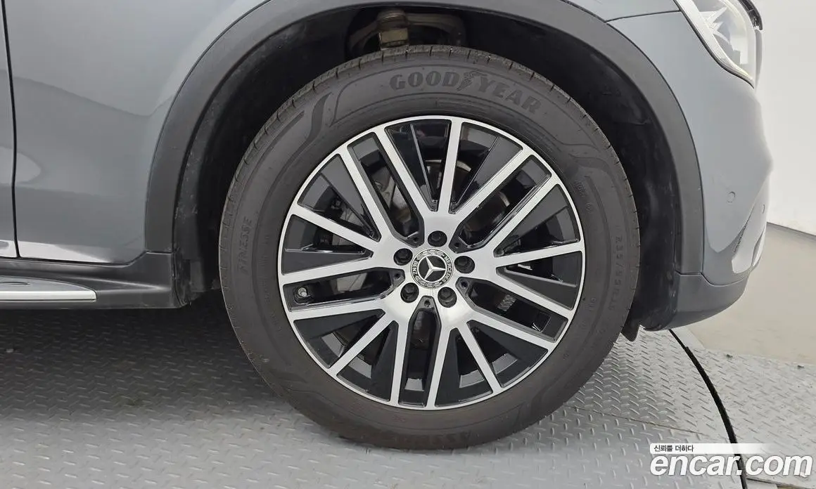 Mercedes-Benz GLC-Class 2020 2.0 автомат (гидро), фото 7 Mercedes-Benz GLC-Class 2020 2.0 автомат (гидро), фото 7