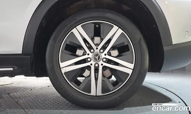 Mercedes-Benz GLE-Class 2020 1.9 автомат (гидро), миниатюра 6 Mercedes-Benz GLE-Class 2020 1.9 автомат (гидро), миниатюра 6