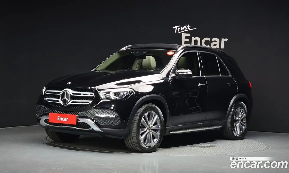 Mercedes-Benz GLE-Class 2023 2.0 автомат (гидро), фото 1 Mercedes-Benz GLE-Class 2023 2.0 автомат (гидро), фото 1