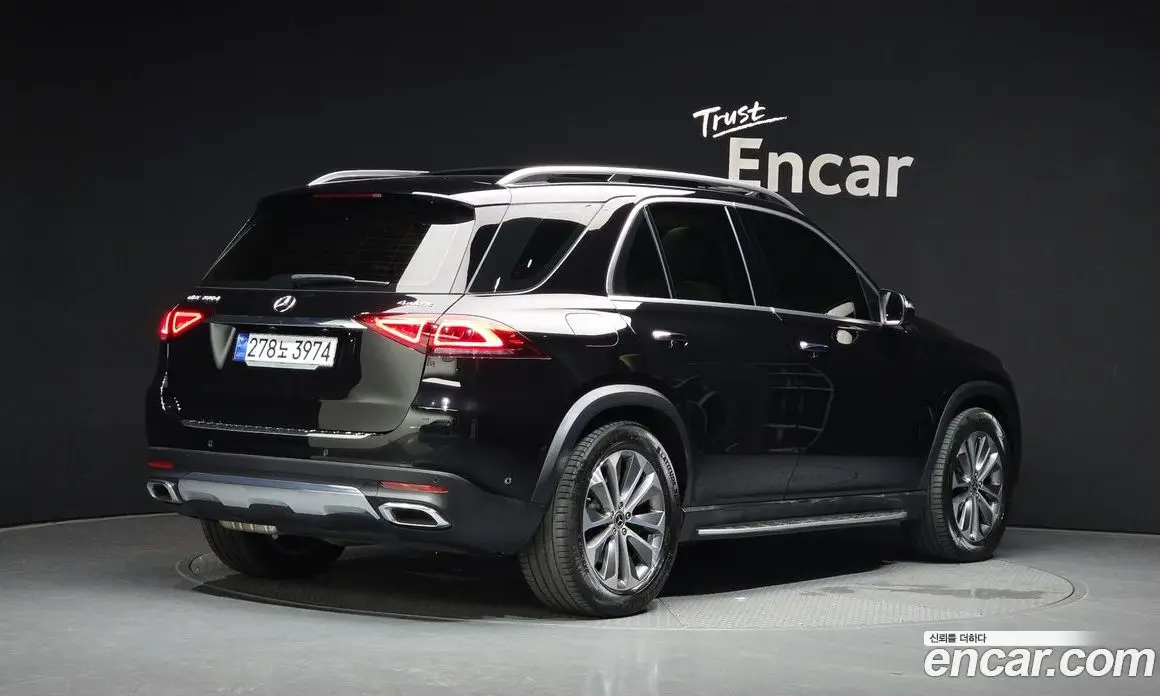 Mercedes-Benz GLE-Class 2023 2.0 автомат (гидро), фото 2 Mercedes-Benz GLE-Class 2023 2.0 автомат (гидро), фото 2