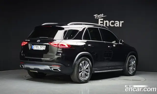 Mercedes-Benz GLE-Class 2023 2.0 автомат (гидро), миниатюра 2 Mercedes-Benz GLE-Class 2023 2.0 автомат (гидро), миниатюра 2