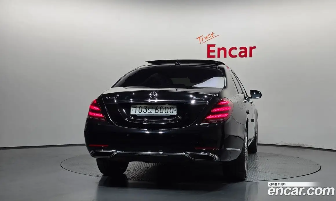 Mercedes-Benz S-Class 2019 4.0 автомат (гидро), фото 4 Mercedes-Benz S-Class 2019 4.0 автомат (гидро), фото 4