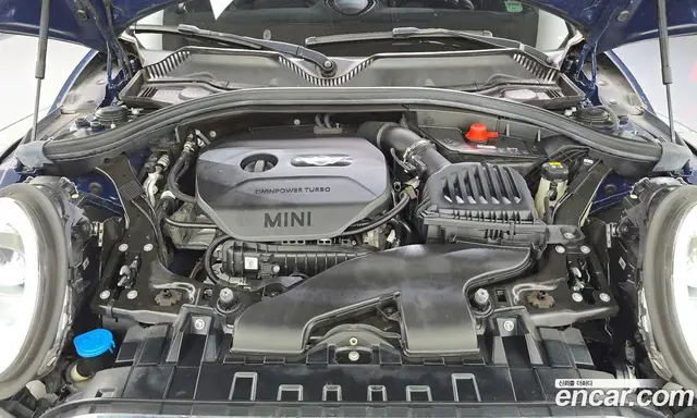 Mini Clubman 2017 1.5 автомат (гидро), миниатюра 6 Mini Clubman 2017 1.5 автомат (гидро), миниатюра 6