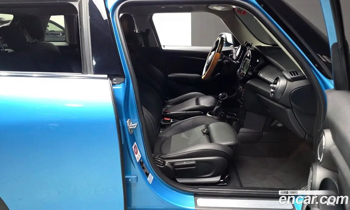 Mini Cooper 2017 1.5 автомат (гидро), фото 16