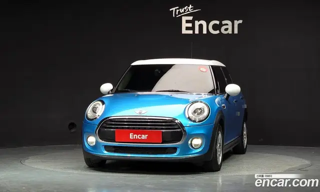 Mini Cooper 2017 1.5 автомат (гидро), миниатюра 3