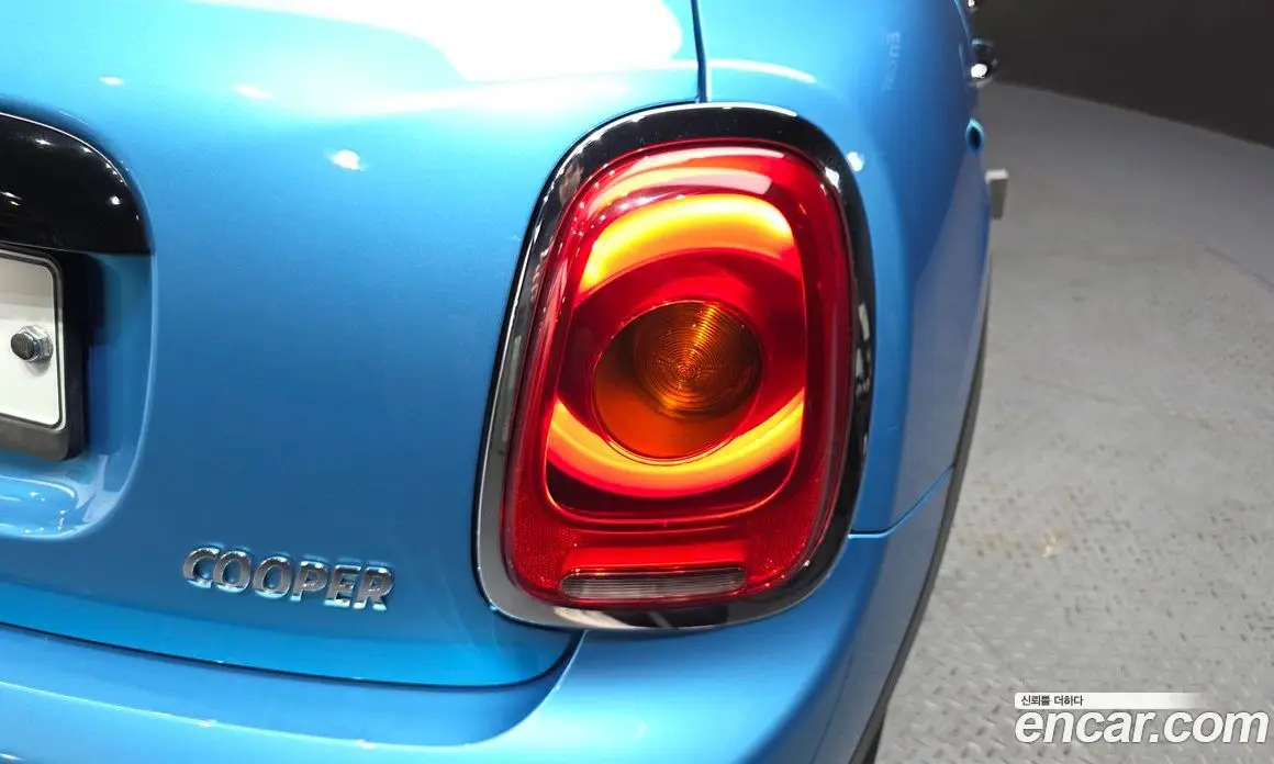 Mini Cooper 2017 1.5 автомат (гидро), фото 9
