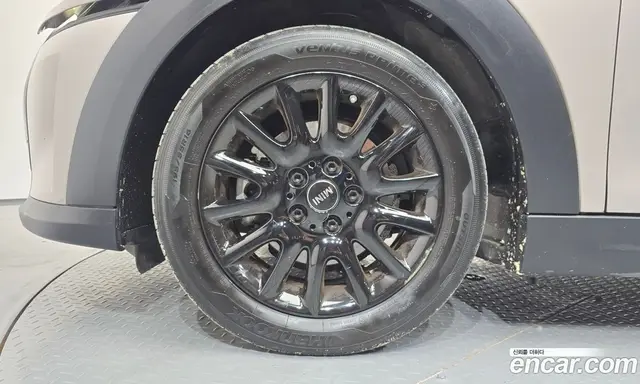 Mini Cooper 2023 1.5 автомат (гидро), миниатюра 5