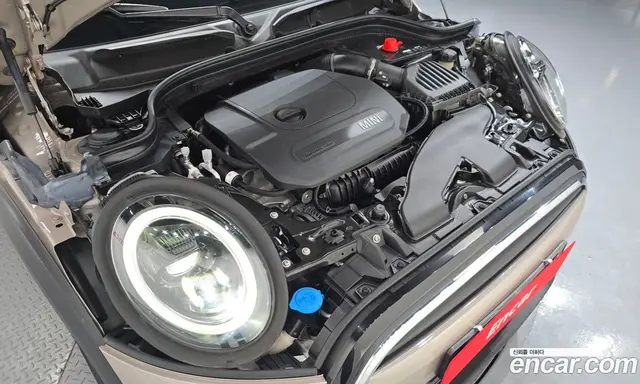 Mini Cooper 2023 1.5 автомат (гидро), миниатюра 6