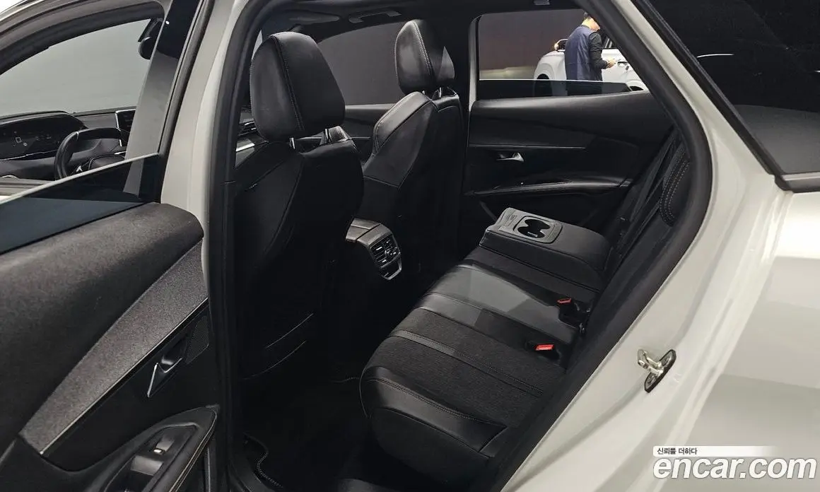 Peugeot 3008 2019 1.5 автомат (гидро), фото 17 Peugeot 3008 2019 1.5 автомат (гидро), фото 17