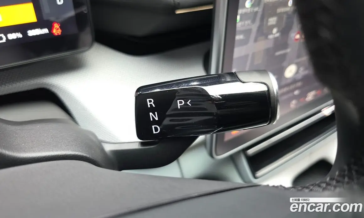 Polestar Polestar 4 2025 0.2 автомат (гидро), фото 12 Polestar Polestar 4 2025 0.2 автомат (гидро), фото 12
