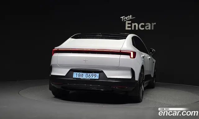 Polestar Polestar 4 2025 0.2 автомат (гидро), миниатюра 4 Polestar Polestar 4 2025 0.2 автомат (гидро), миниатюра 4