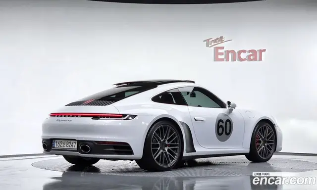 Porsche 911, 2021, 50 129 км