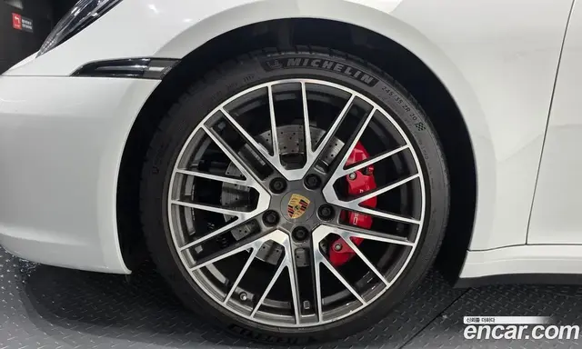 Porsche 911 2021 3.0 автомат (гидро), миниатюра 4