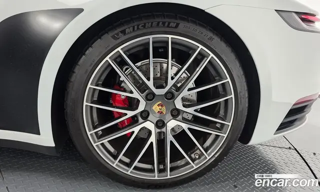 Porsche 911 2021 3.0 автомат (гидро), миниатюра 6
