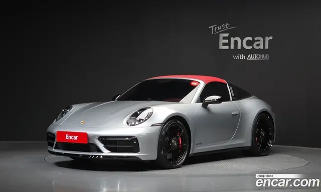 Porsche 911, 2024, 6 137 км