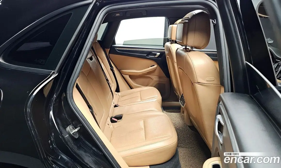 Porsche Macan 2017 2.0 автомат (гидро), фото 11 Porsche Macan 2017 2.0 автомат (гидро), фото 11