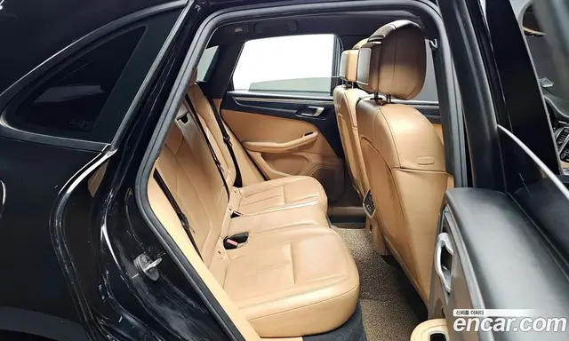 Porsche Macan 2017 2.0 автомат (гидро), миниатюра 11 Porsche Macan 2017 2.0 автомат (гидро), миниатюра 11