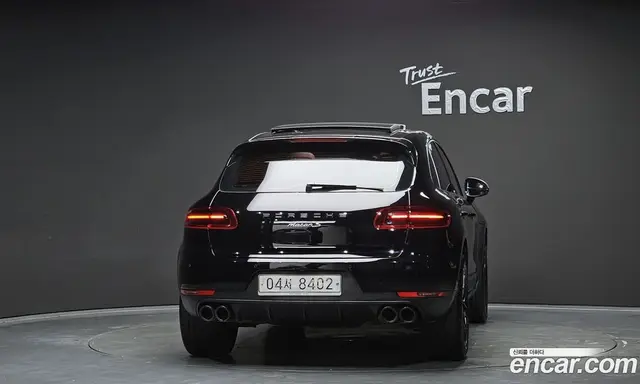 Porsche Macan 2017 2.0 автомат (гидро), миниатюра 4 Porsche Macan 2017 2.0 автомат (гидро), миниатюра 4