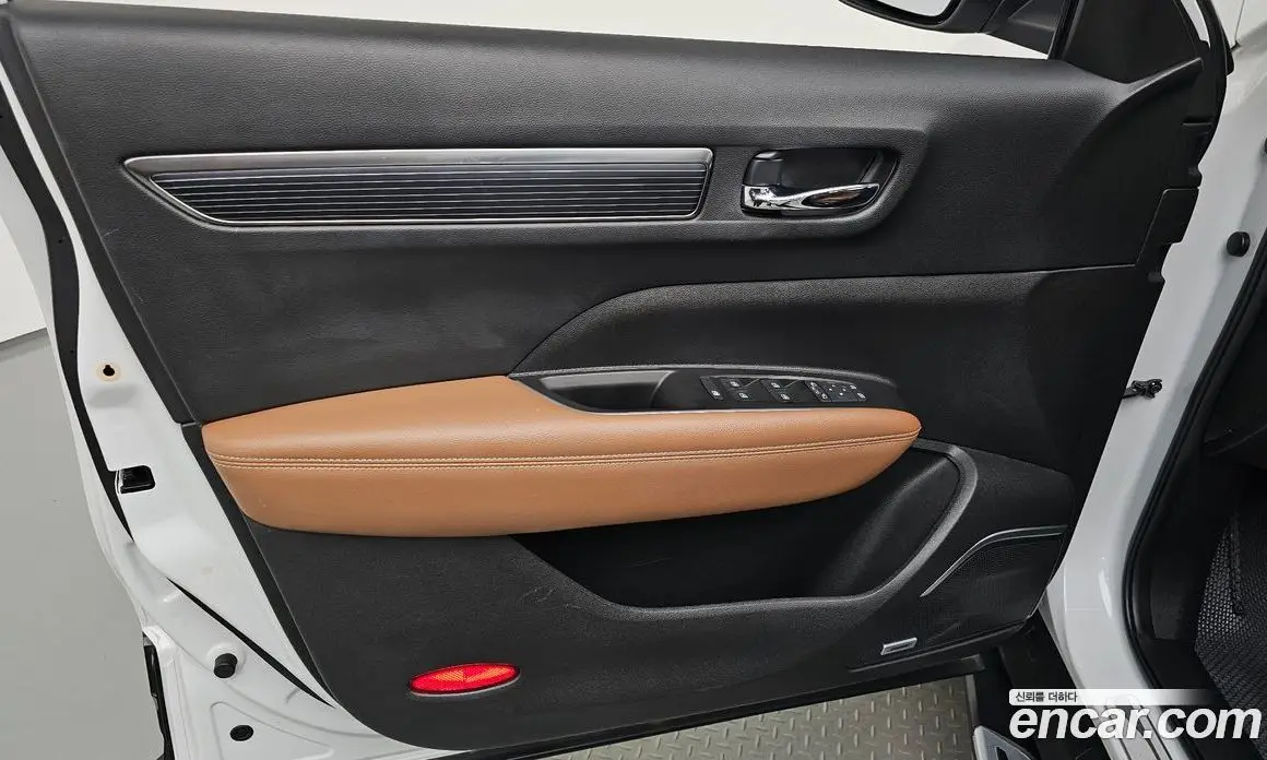 Renault (Samsung) QM6 2022 2.0 автомат (гидро), фото 14 Renault (Samsung) QM6 2022 2.0 автомат (гидро), фото 14