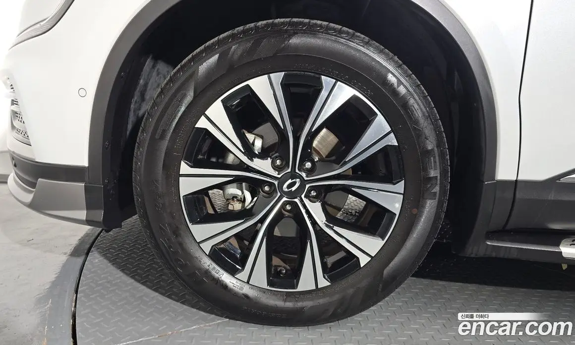 Renault (Samsung) QM6 2023 2.0 автомат (гидро), фото 4 Renault (Samsung) QM6 2023 2.0 автомат (гидро), фото 4
