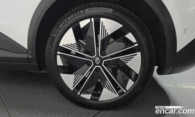 Renault (Samsung) Scenic 2026 0.3 автомат (гидро), миниатюра 7 Renault (Samsung) Scenic 2026 0.3 автомат (гидро), миниатюра 7