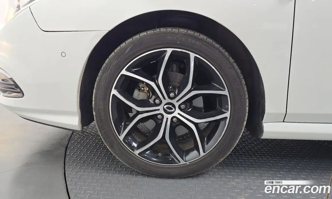 Renault (Samsung) SM5 2014 2.0 автомат (гидро), фото 4 Renault (Samsung) SM5 2014 2.0 автомат (гидро), фото 4
