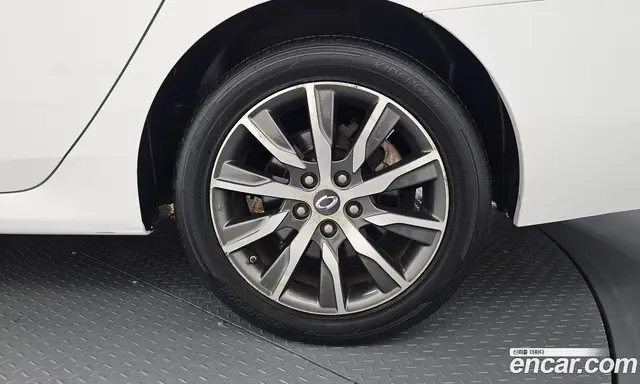 Renault (Samsung) SM5 2017 2.0 автомат (гидро), миниатюра 7 Renault (Samsung) SM5 2017 2.0 автомат (гидро), миниатюра 7