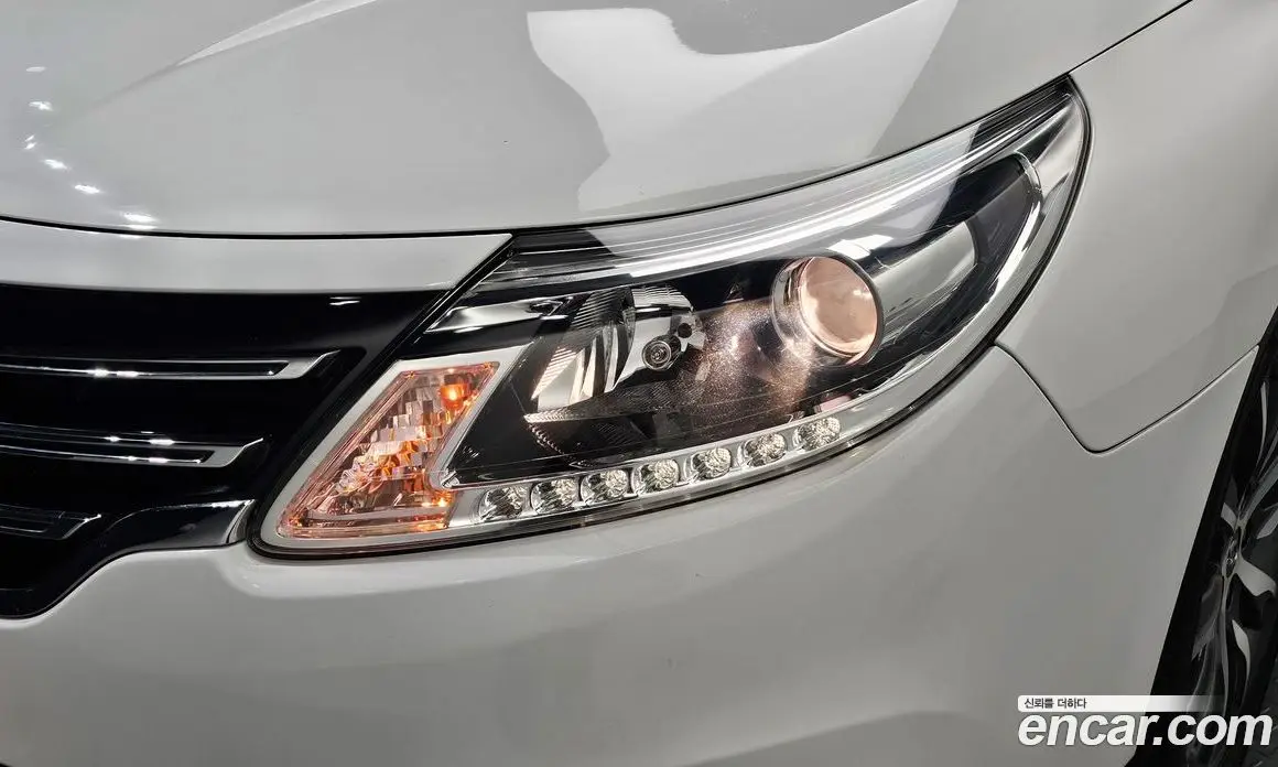 Renault (Samsung) SM5 2017 2.0 автомат (гидро), фото 8 Renault (Samsung) SM5 2017 2.0 автомат (гидро), фото 8