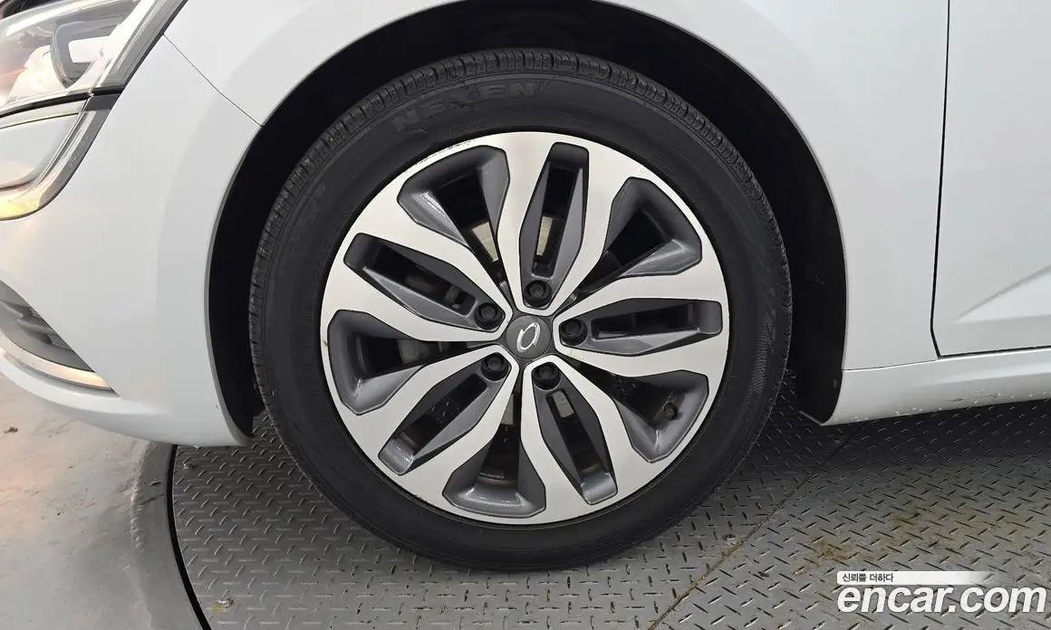 Renault (Samsung) SM6 2017 1.6 автомат (гидро), фото 5