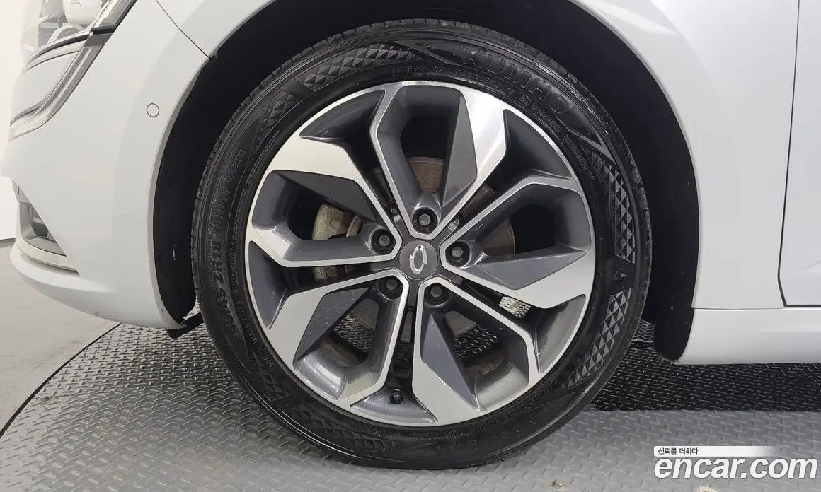 Renault (Samsung) SM6 2019 2.0 автомат (гидро), фото 5 Renault (Samsung) SM6 2019 2.0 автомат (гидро), фото 5