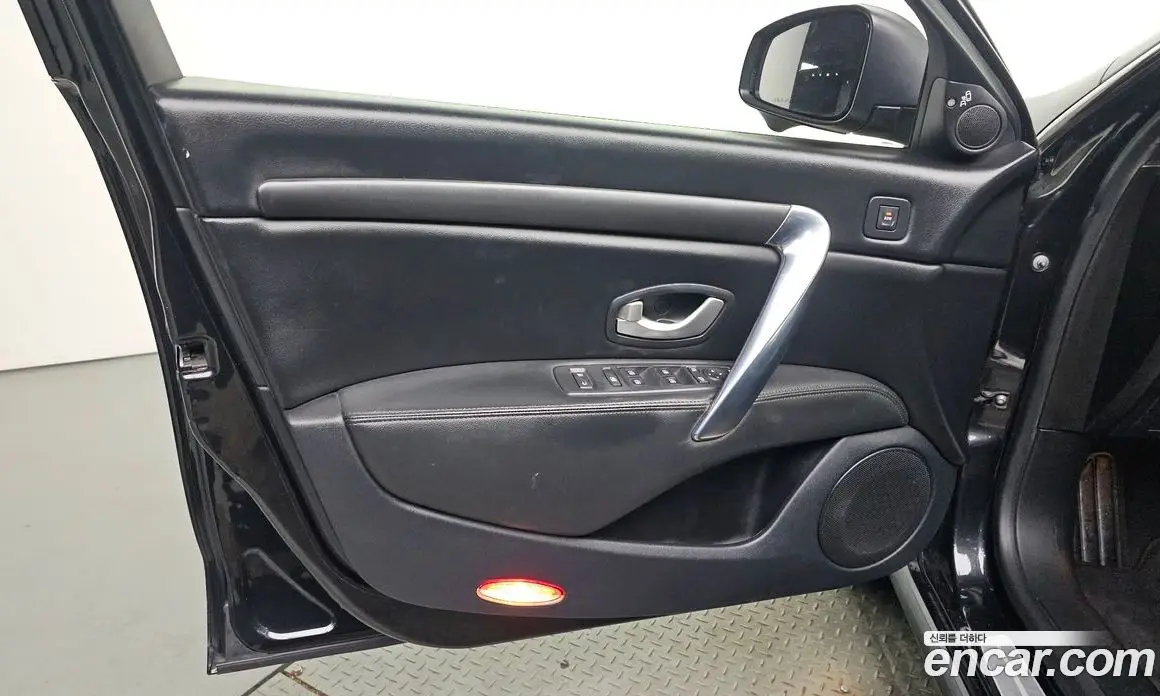 Renault (Samsung) SM7 2016 2.0 автомат (гидро), фото 14