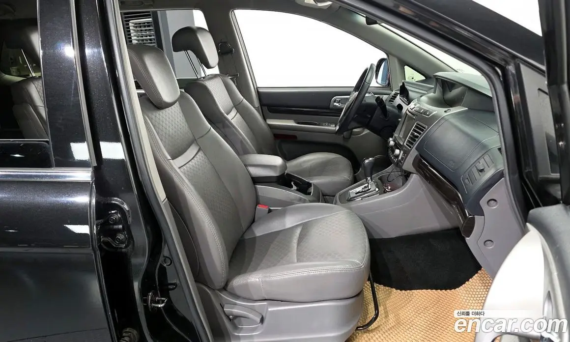 SsangYong Korando 2015 2.2 автомат (гидро), фото 17