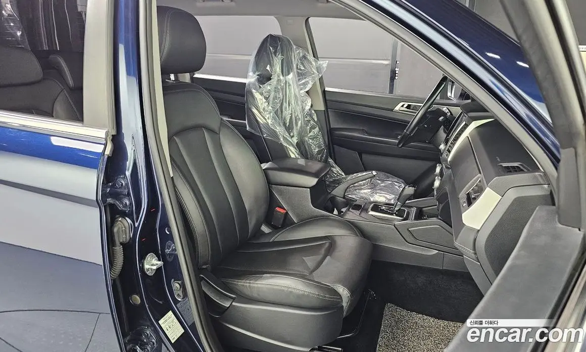 SsangYong Rexton 2018 2.2 автомат (гидро), фото 18
