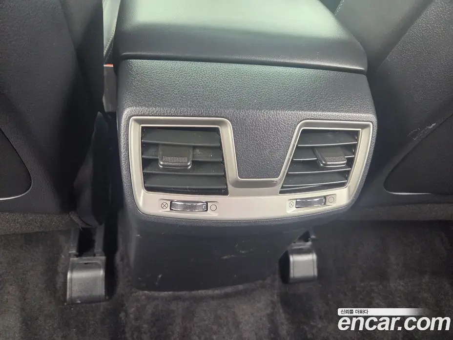 SsangYong Rexton 2018 2.2 автомат (гидро), фото 15 SsangYong Rexton 2018 2.2 автомат (гидро), фото 15