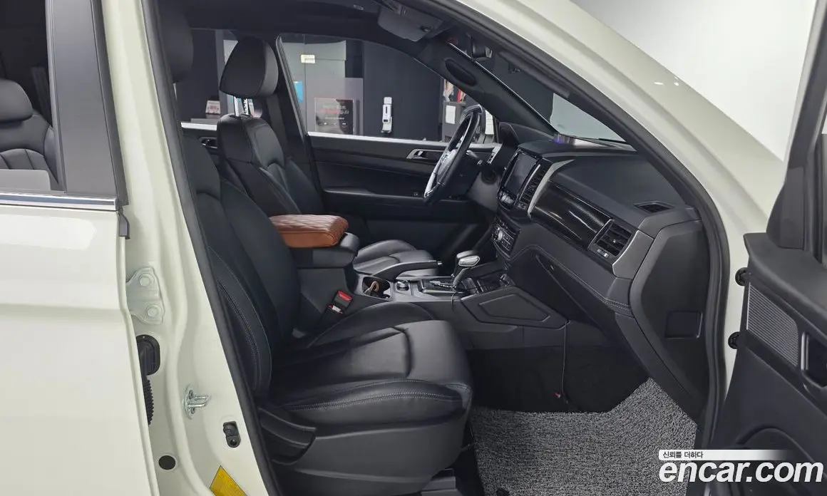 SsangYong Rexton 2021 2.2 автомат (гидро), фото 17