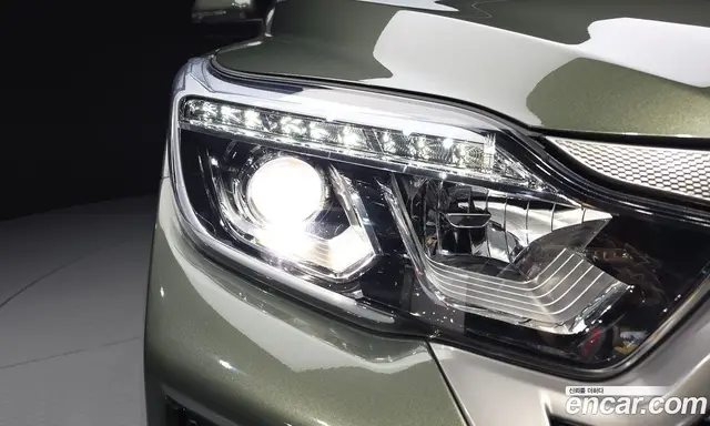 SsangYong Rexton 2022 2.2 автомат (гидро), миниатюра 8 SsangYong Rexton 2022 2.2 автомат (гидро), миниатюра 8