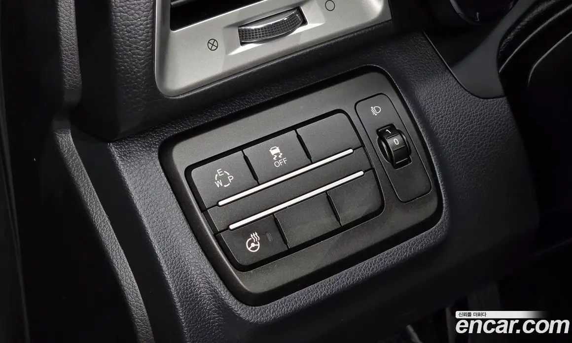 SsangYong TIBOLI 2015 1.6 автомат (гидро), фото 15