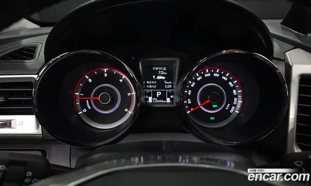 SsangYong TIBOLI 2015 1.6 автомат (гидро), миниатюра 8