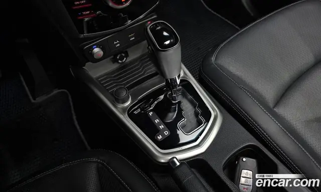 SsangYong TIBOLI 2015 1.6 автомат (гидро), миниатюра 9