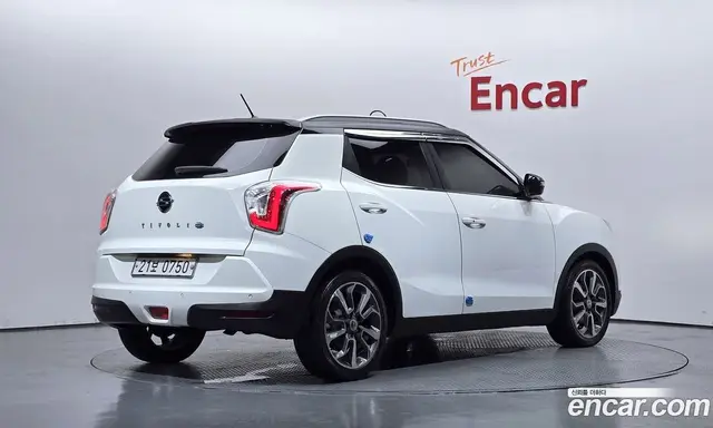 SsangYong TIBOLI 2016 1.6 автомат (гидро), миниатюра 2